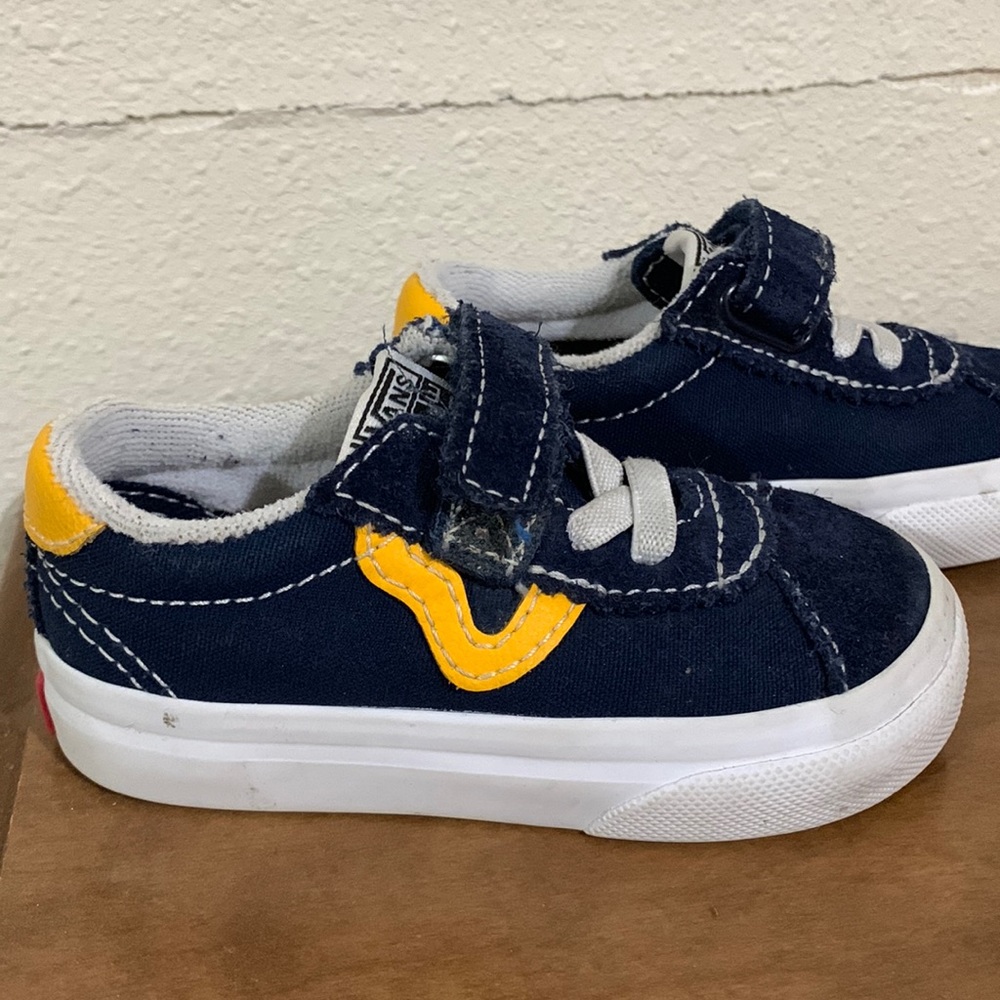 Vans Off The Wall Toddler Boy Blue Velcro Shoes